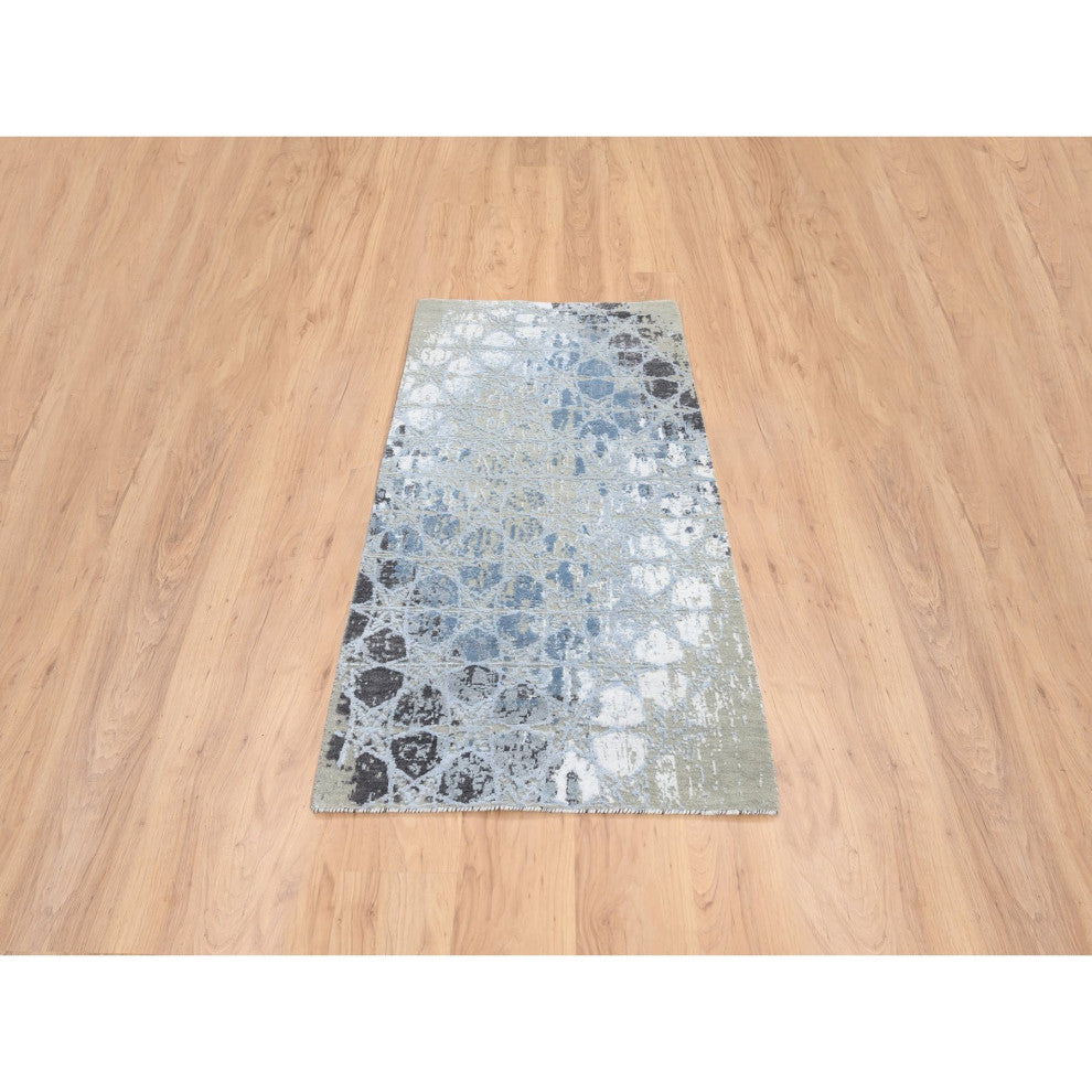 Gray and Blue, Wool and Silk Hand Knotted, THE HONEYCOMB Rug, 2'8"x5'10"