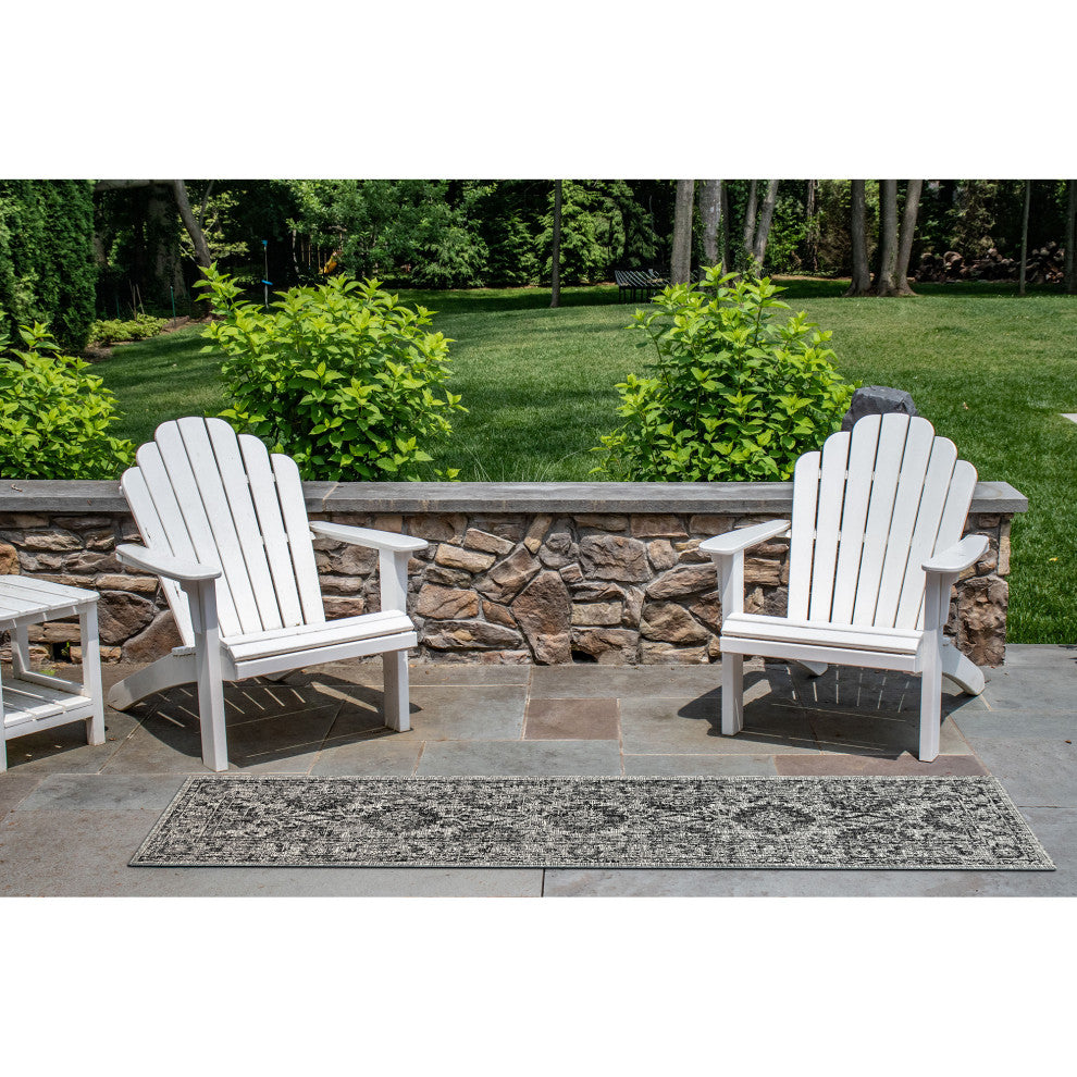 Carmel Vintage Floral Indoor/Outdoor Rug, Black, 1'11"x7'6" Runner