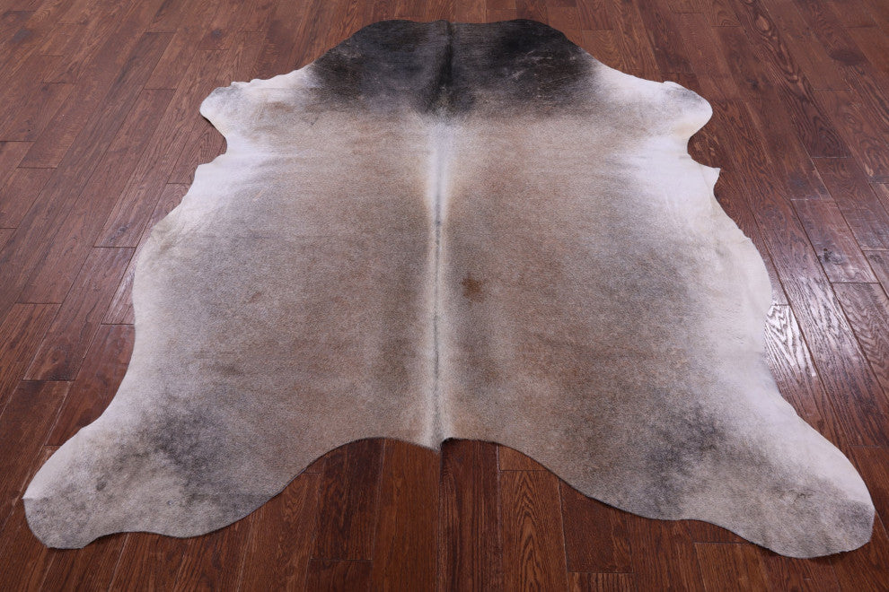 7' 1" X 5' 11" Natural Cowhide Rug C1553