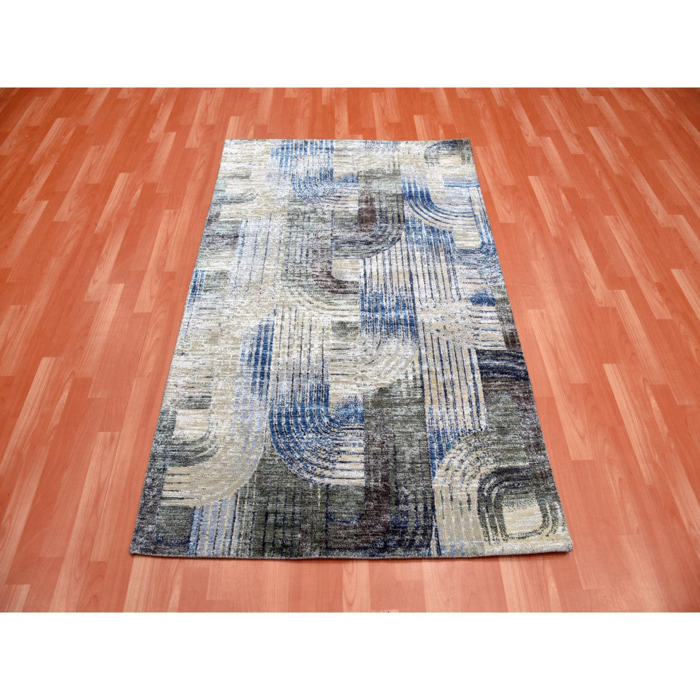 THE INTERTWINED PASSAGE Silk Textured Wool Hand Knotted Oriental Rug, 4'0"x6'1"
