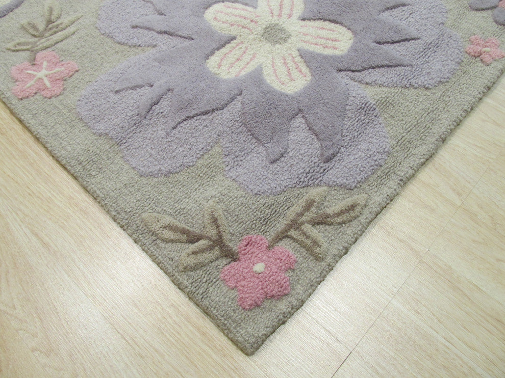 EORC Gray Hand-Tufted Wool Kid's Butterfly Rug 2' x 3'