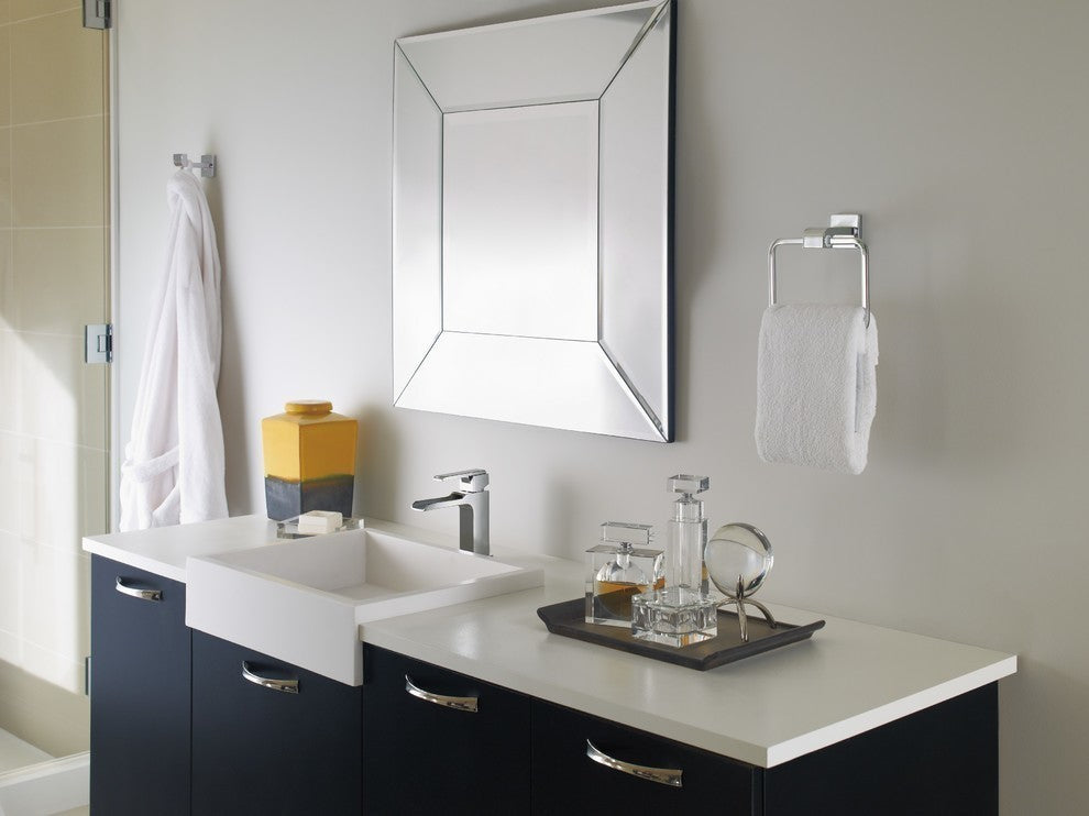 Delta Ara Single Handle Channel Bathroom Faucet, Chrome, 568LF-MPU