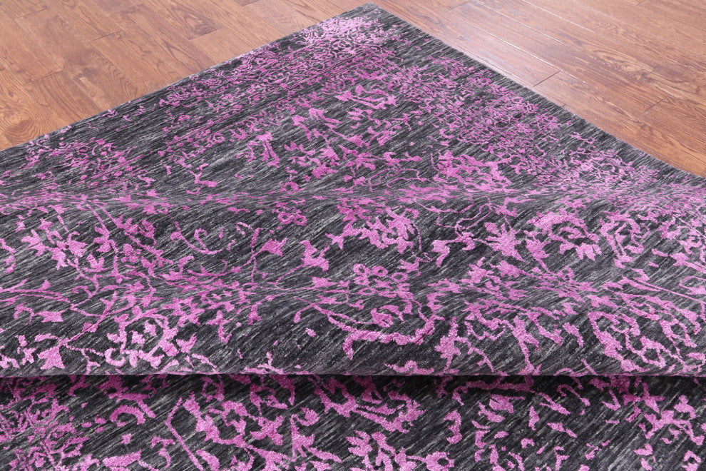 8' 0" X 10' 1" Persian Handmade Wool and Silk Rug Q6080