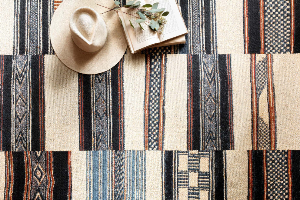 Mika In/out Area Rug by Loloi, Ivory / Multi, 6'7"x9'4"