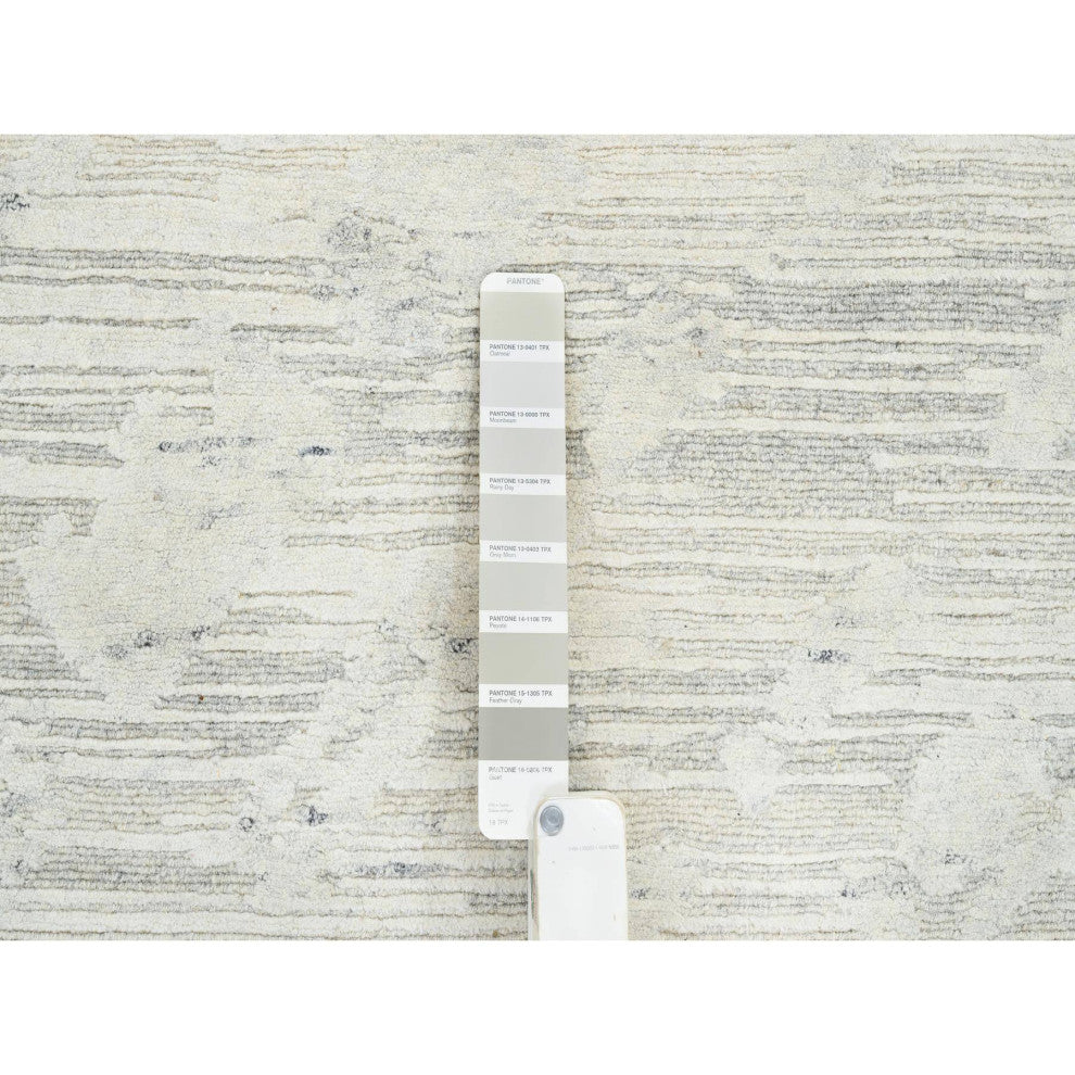 Light Gray Hand Knotted Modern Design Natural Wool Oversized Rug, 14'1"x18'0"