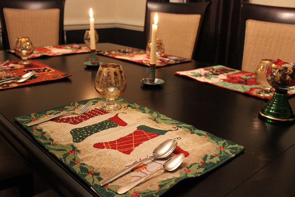 Tache 4-Piece Christmas Holiday Hang My Stockings By The Fireplace Placemat Set