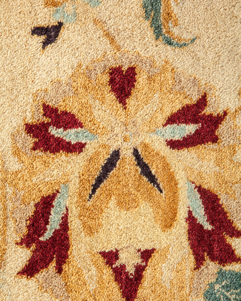 Juniper, One-of-a-Kind Hand-Knotted Area Rug Ivory, 6'2"x9'0"