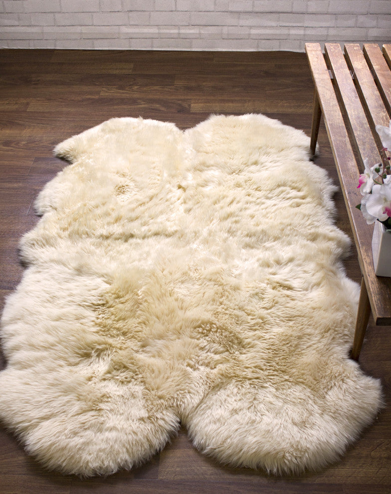 Premium New Zealand Sheepskin Area Rug, Cream, 4' X 6'