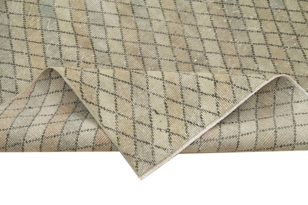 Rug N Carpet - Handwoven Oriental 4' 9'' x 8' 6'' Vintage Area Rug