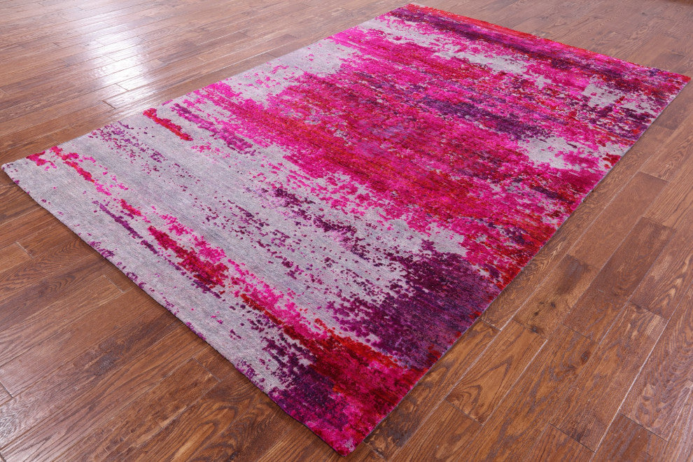 6' 4" X 9' 11" Hand-Knotted Wool and Silk Abstract Rug Q9062
