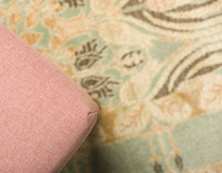 Unique Loom Light Green Carnation Edinburgh 7'x10' Area Rug