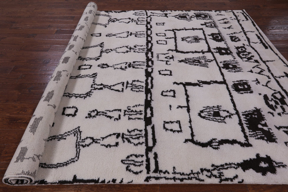 Moroccan Hand-Knotted Wool Rug 8' 1" X 9' 11" Q9286