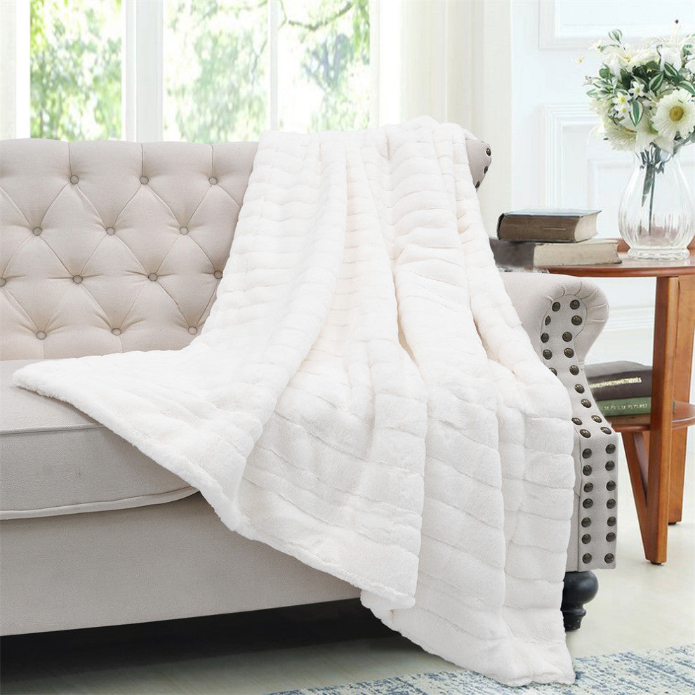 Super Mink Faux Fur Throw Blanket, Bright White, 60"x80"