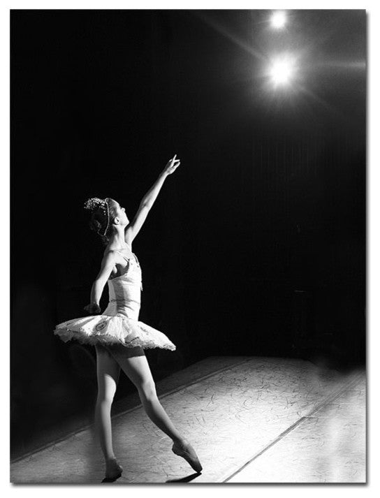 'Ballerina II' Canvas Art by Martha Guerra