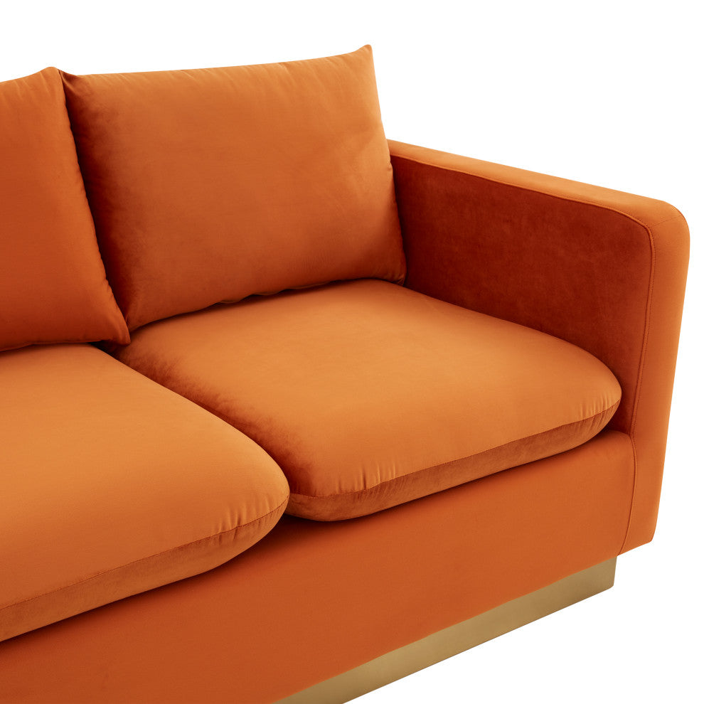 LeisureMod Nervo Modern Velvet Sofa With Gold Base, Orange Marmalade