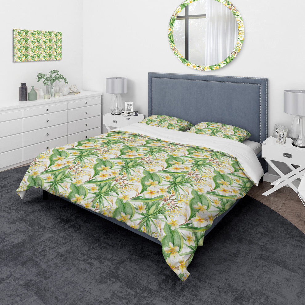 White Tropical Flowers in Botanic Setting Floral Duvet Cover, King
