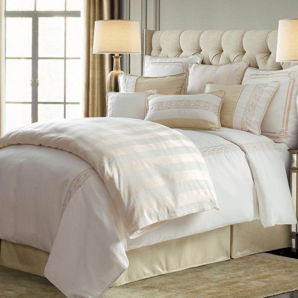 Hollywood 4-Piece Comforter Set, Super Queen