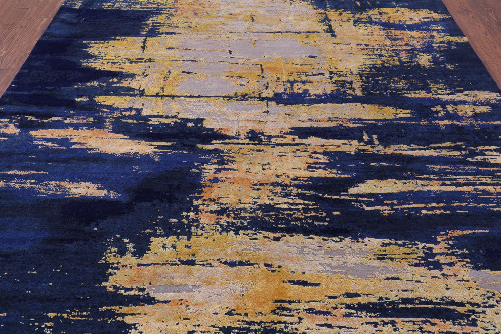 8' 1" X 10' 2" Wool and Silk Abstract Handmade Rug Q8703