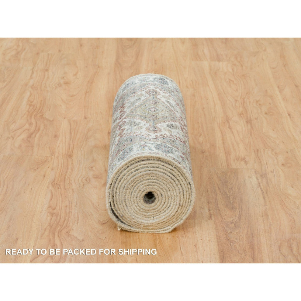 Vista White Hand Knotted Unique Flower Rosettes Border XL Runner Rug 2'7"x21'9"