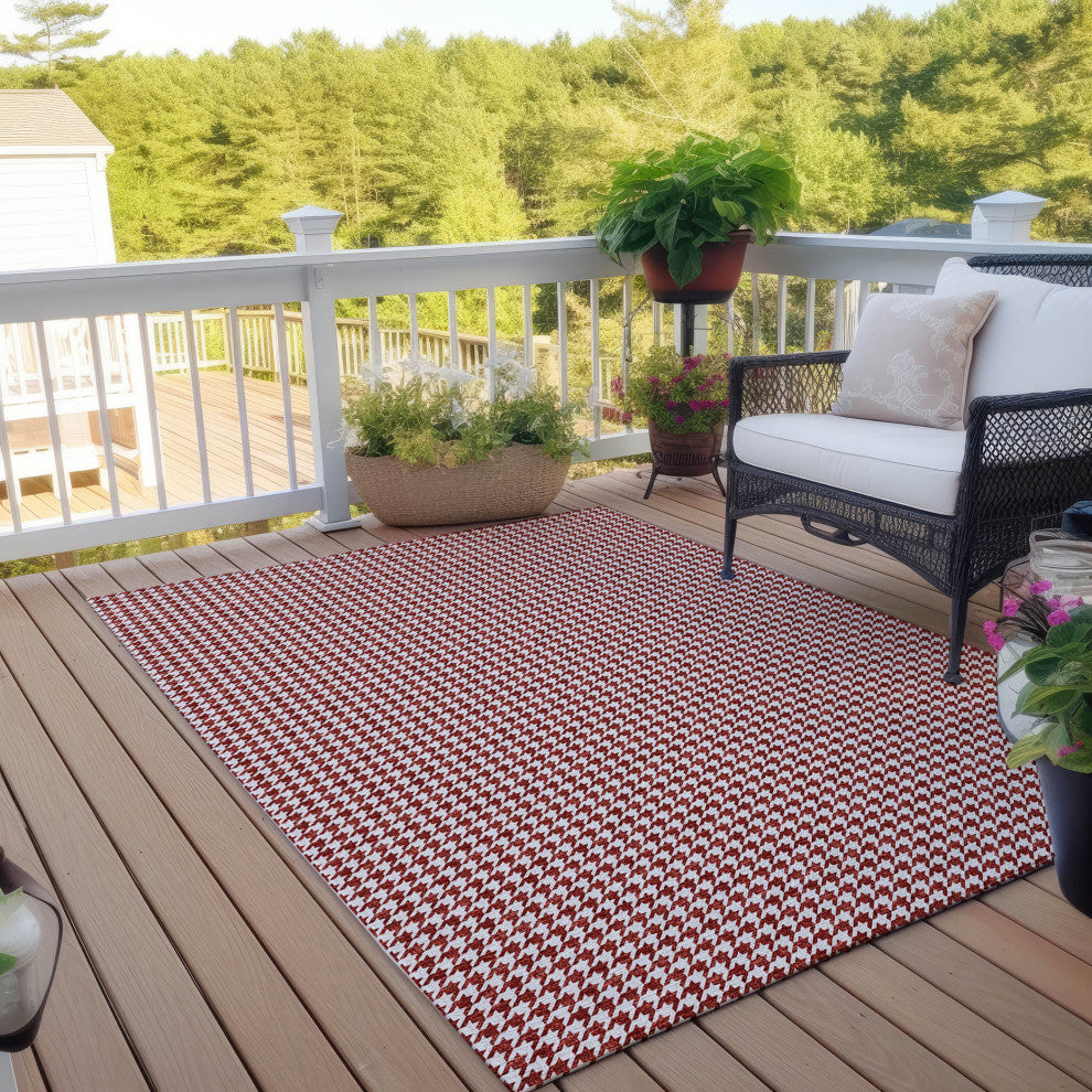 Indoor/Outdoor Hinton HN1 Red Machine Washable 9' x 12' Rug