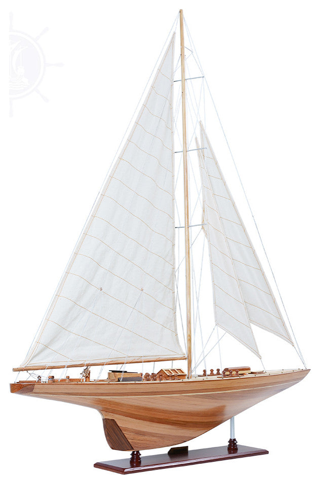 Endeavour 40 Boat Model Display
