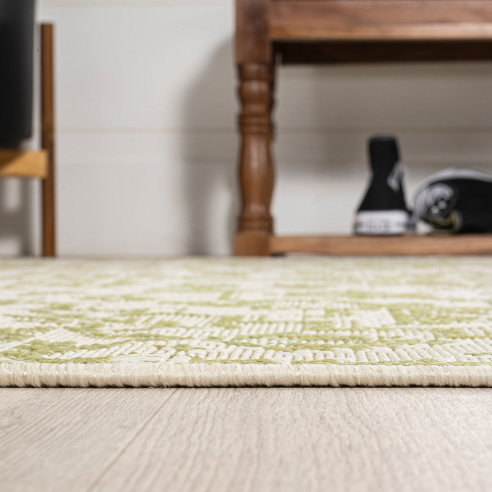 Estrella Bohemian Medallion Textured Weave Indoor/Outdoor, Cream/Green, 5' Square