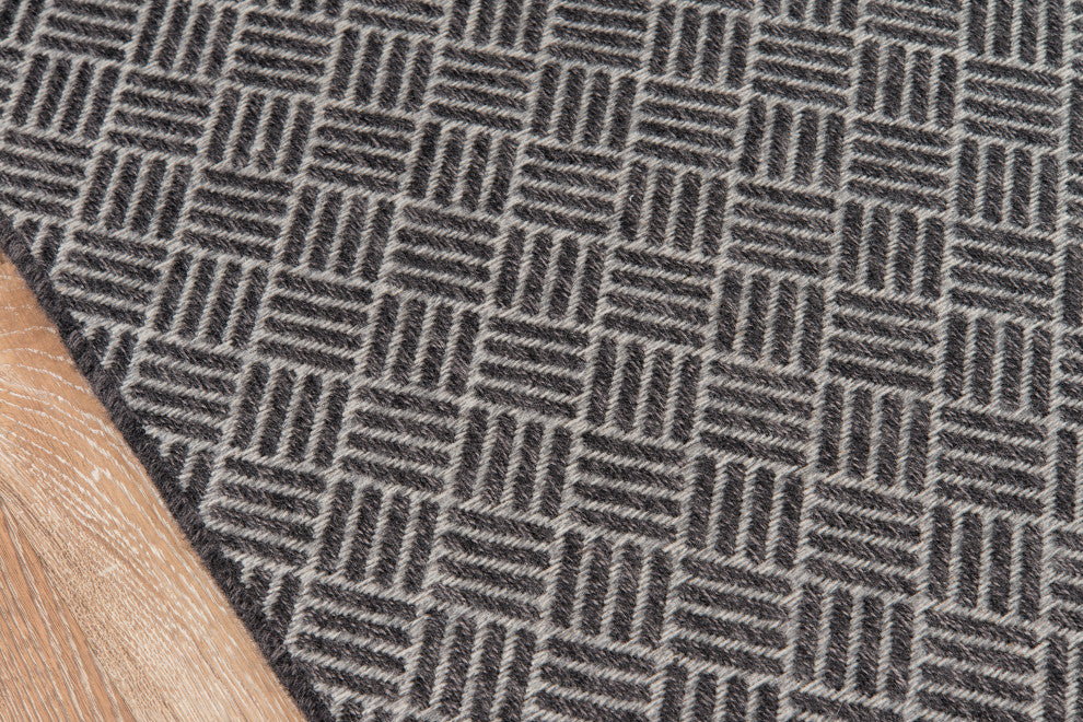 Momeni Como COM-4 Area Rug, Charcoal, 2'x3'