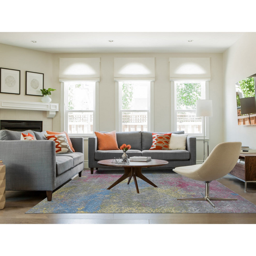 Gray, TRELLIS IN THE SPRING, Wool and Pure Silk, Hand Knotted Rug, 8'x10'