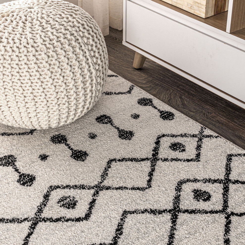Aksil Moroccan Beni Souk Area Rug, Cream/Black, 4 X 6