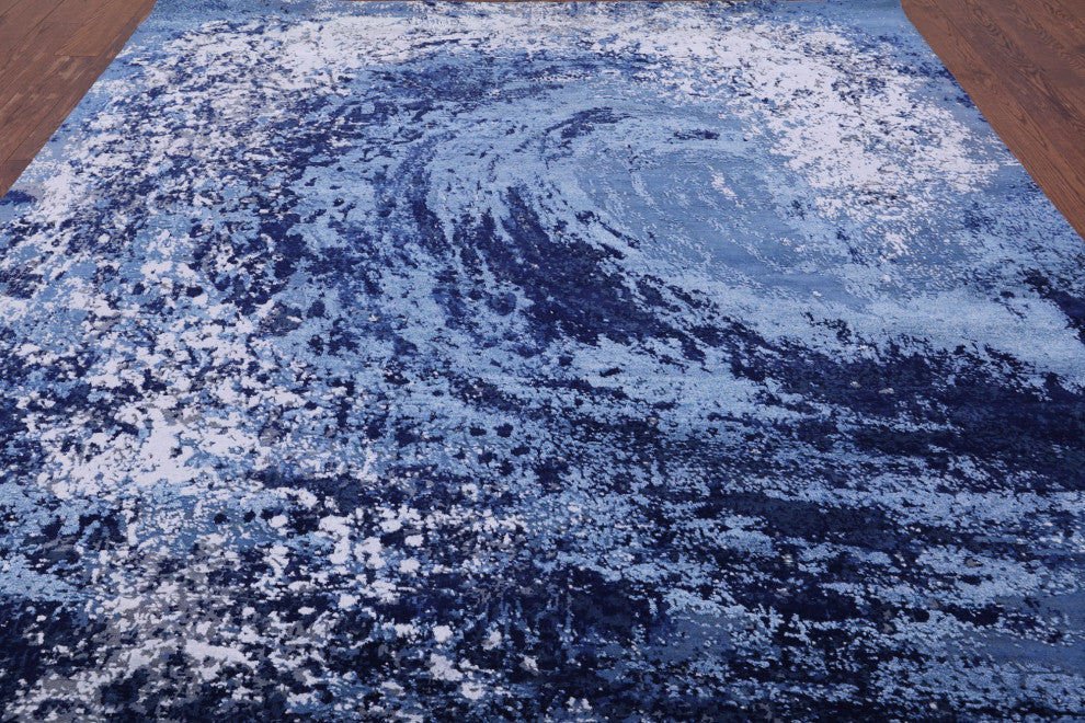 7' 9" X 10' 3" Modern Ocean Design Hand-Knotted Wool and Silk Rug Q7130