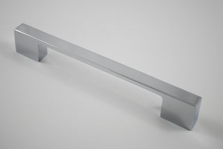 Pull, Polished Chrome
