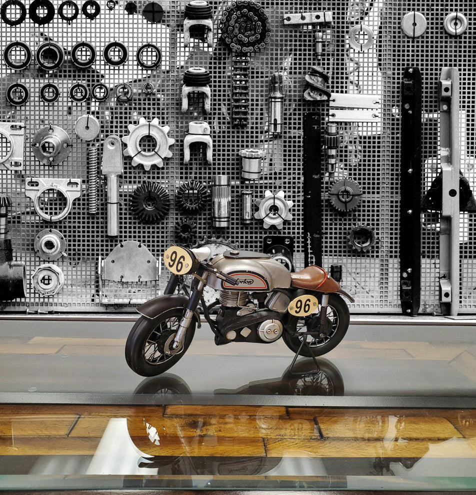1952 NORTON MANX 1:8 METAL HANDMADE SCALED MODEL scale model Motorcycle