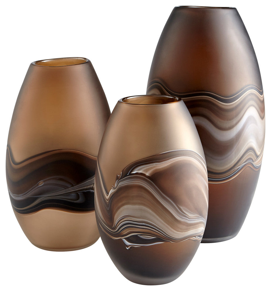 Nina Vase