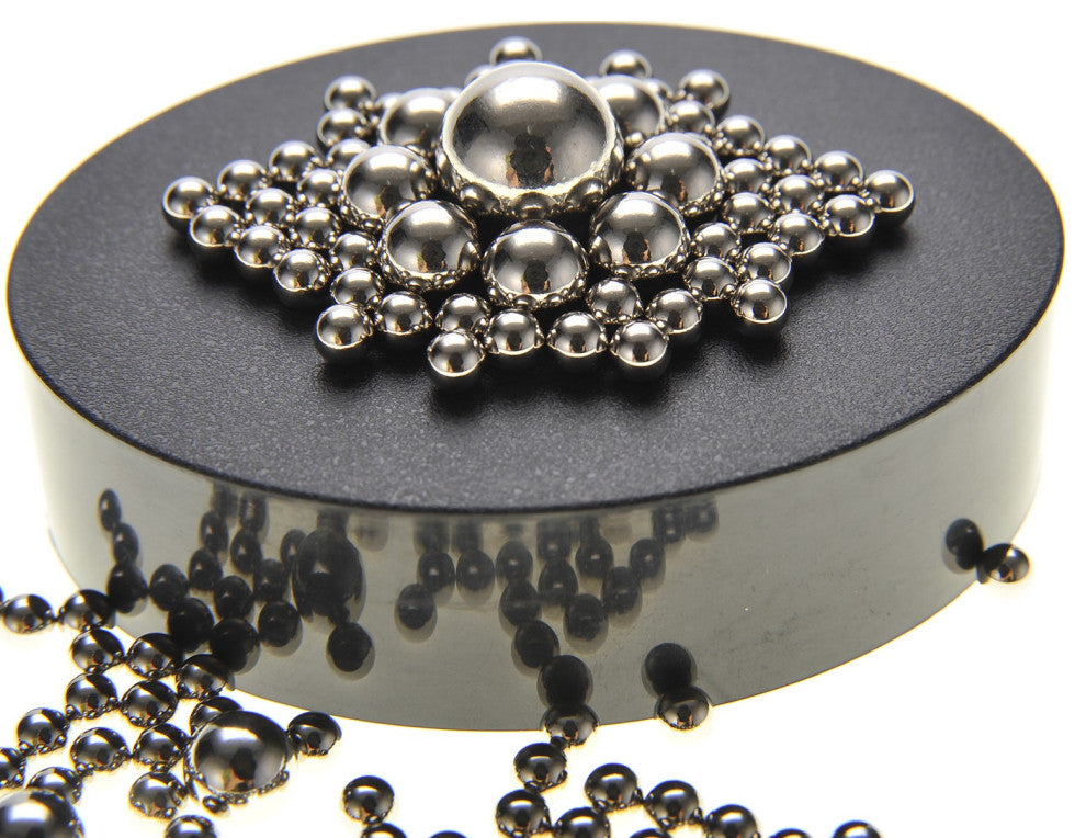 Magnetic Sculpture Desk Toy