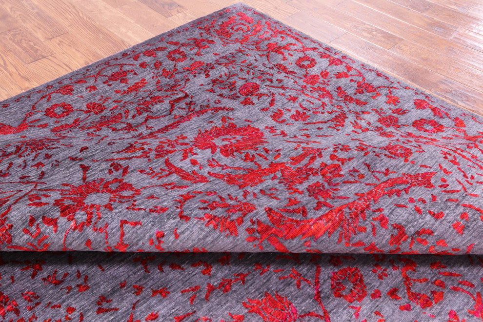 Persian Wool and Silk Handmade Rug 7' 11" X 10' 2" Q8566