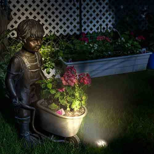 12V Composite Ground Well Light With Curved Grill Cover, Bronze