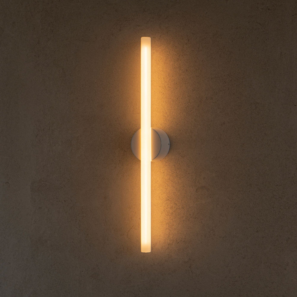 Kilter Wall Light 640mm length 2700K White US