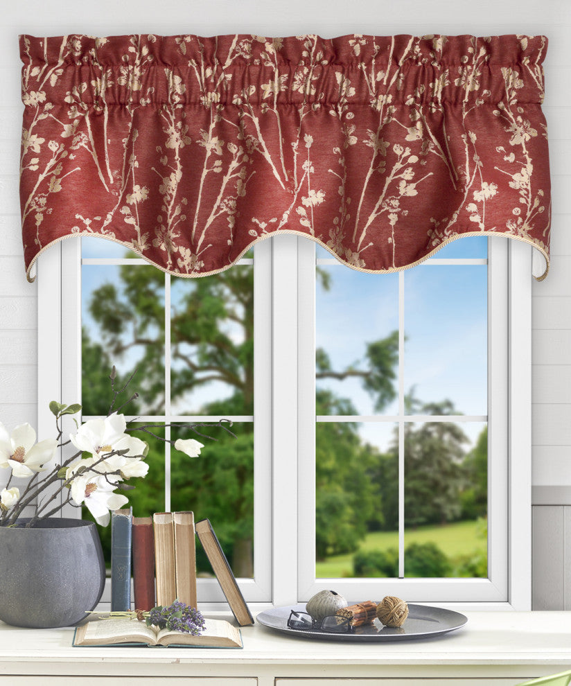 Meadow 50" x 15" Lined Scallop Valance, Cardinal