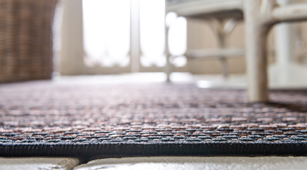 Unique Loom Brown Checkered Outdoor 7'x10' Area Rug