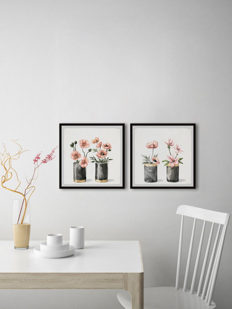 Vase With Gold Lining Diptych, Set of 2, 32x32 Panels