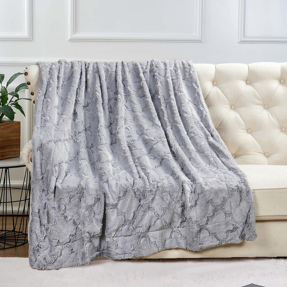 Ashley Brushed Faux Fur & Matching Sherpa Borrego Backing Throw, Gray, 50" X 60"