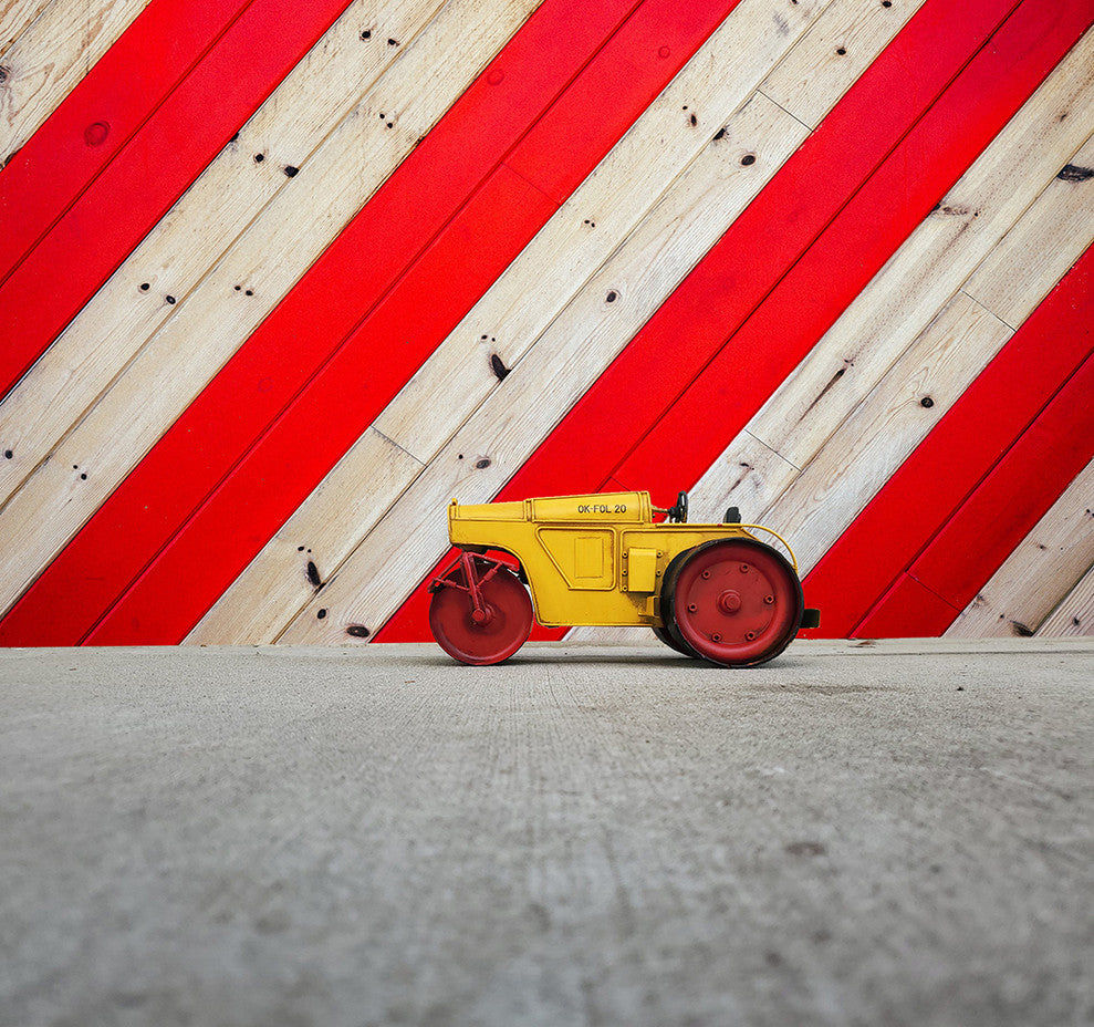 Metal Handmade Steam Roller Model, Collectible Metal Scale Model Steam Roller