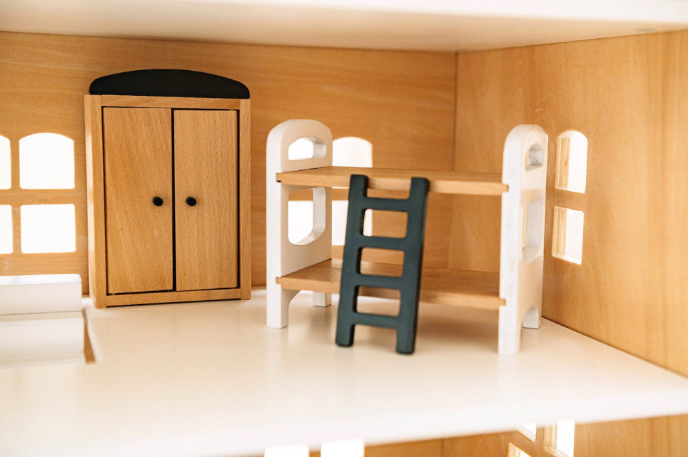 Dollhouse Accessories