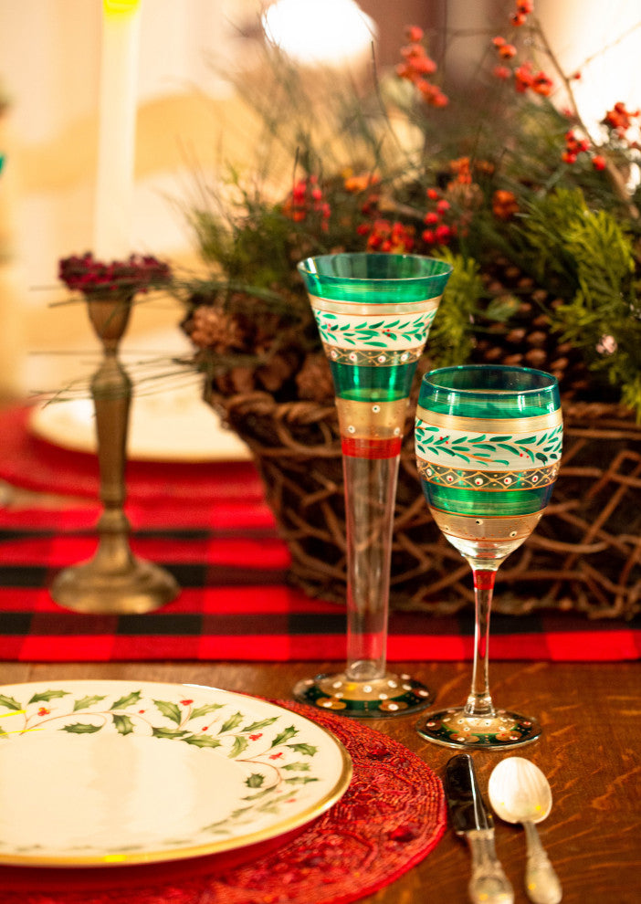 Christmas Garland Wine Glasses, Set of 2