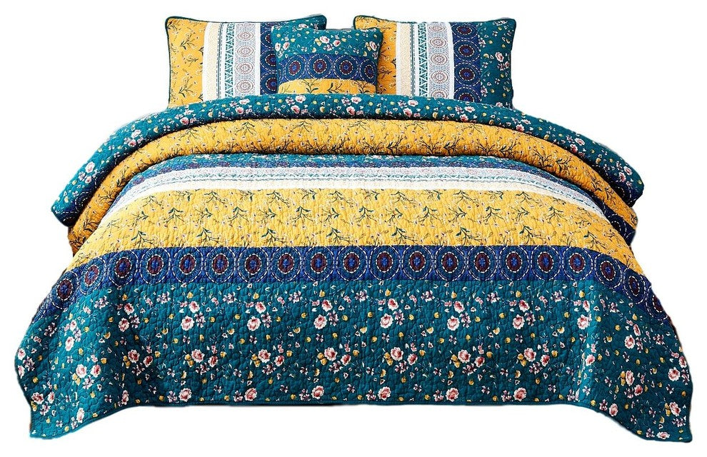 Bohemian Patchwork Bed of Wild Flowers Floral Garden Bedspread Set, King