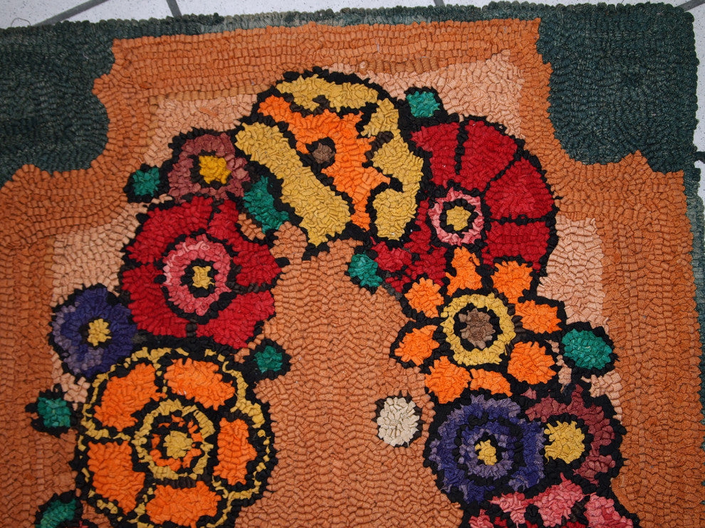 Handmade Vintage American Hooked Rug 2'x3', 61cmx91cm 1940s