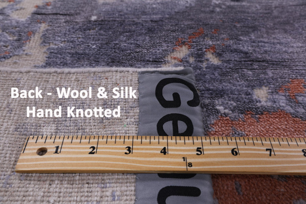8' 0" X 9' 10" Handmade Wool and Silk Abstract Area Rug Q6169