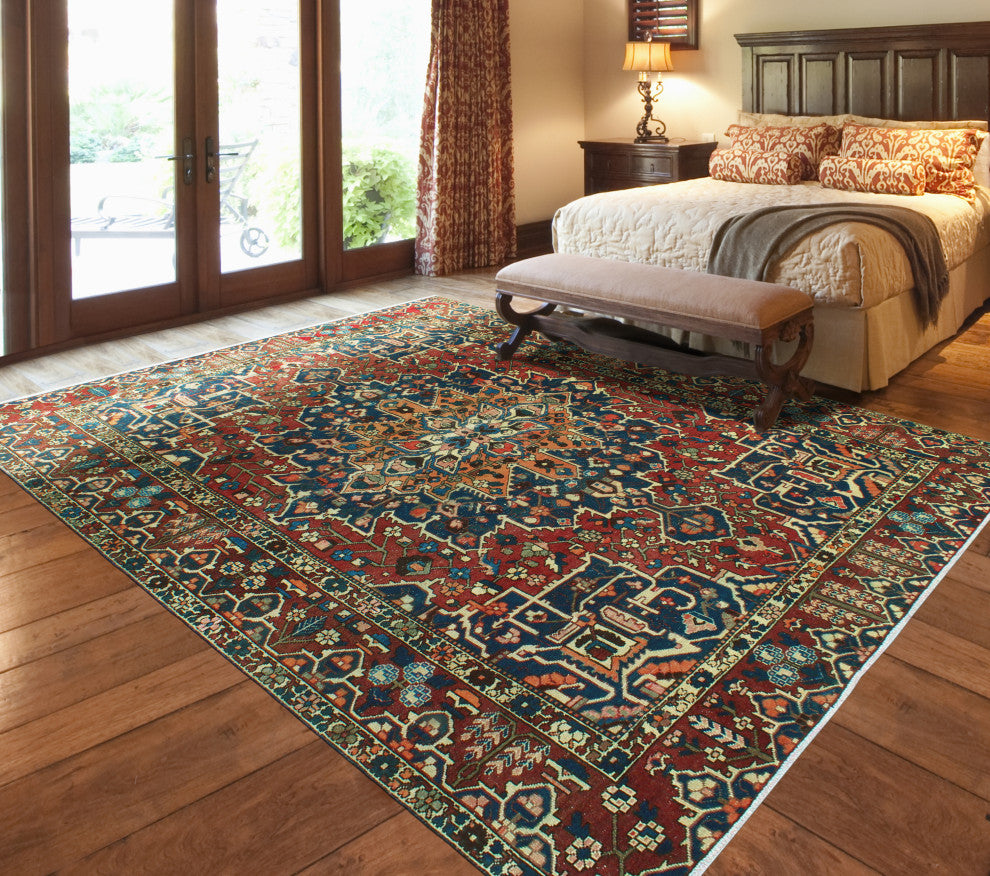 Fine Vintage Bakhtiari Hank Red/Navy Rug, 9'10 x 11'5