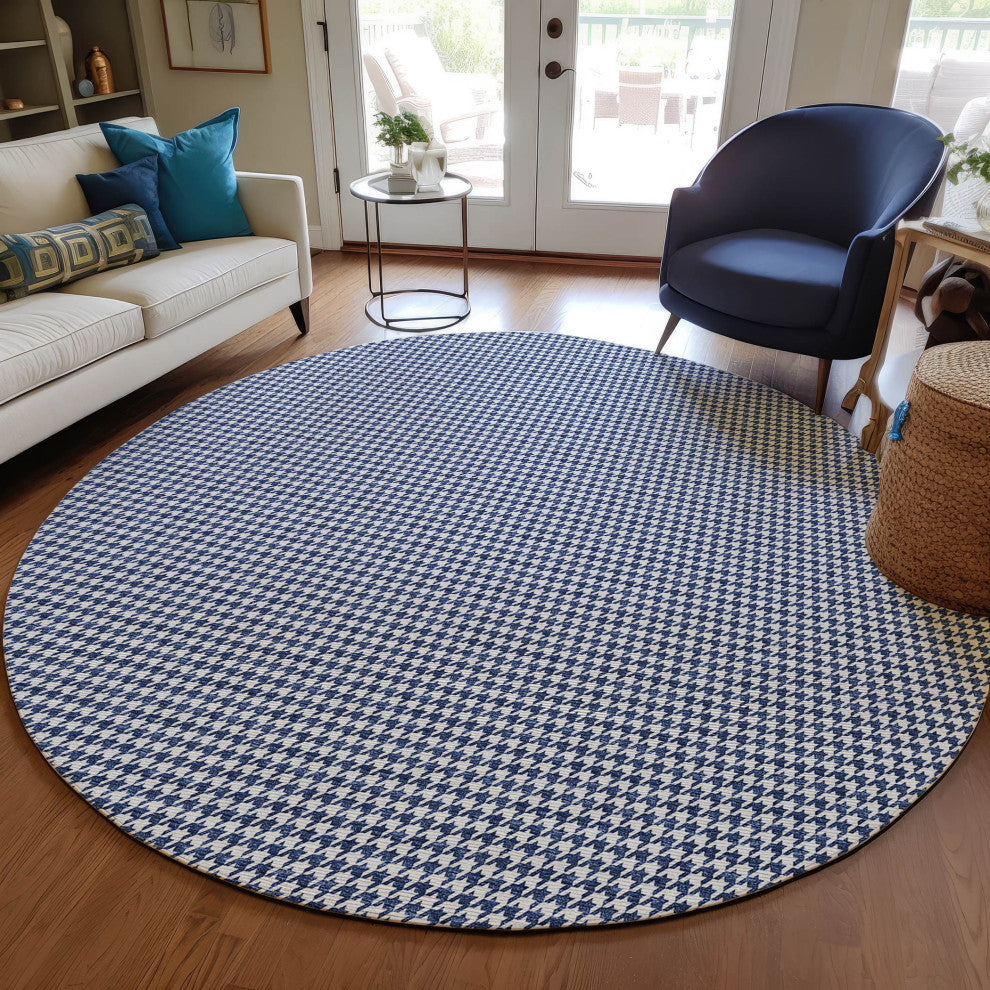 Indoor/Outdoor Hinton HN1 Navy Machine Washable 8' x 8' Rug