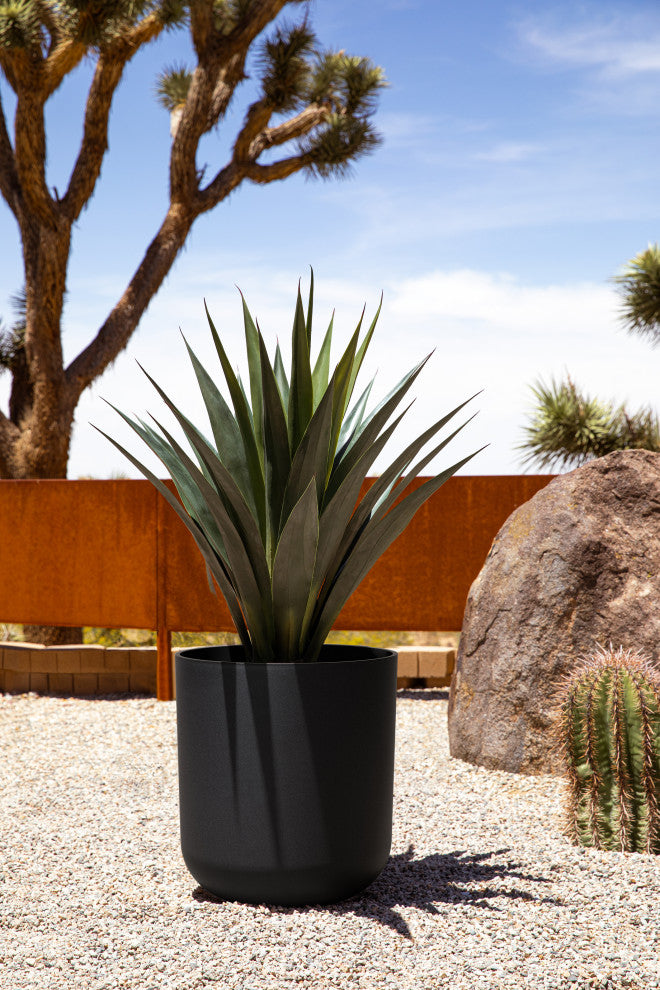 Pure Series Kona Planter, Black, 20 Inches, 1 Pack